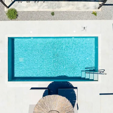 Zen Koan Villa Kolímbia